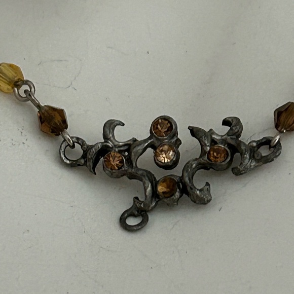 5/$25 TOPAZ vintage Elegant Silver Necklace 16-18 inch 😊 - Picture 1 of 8